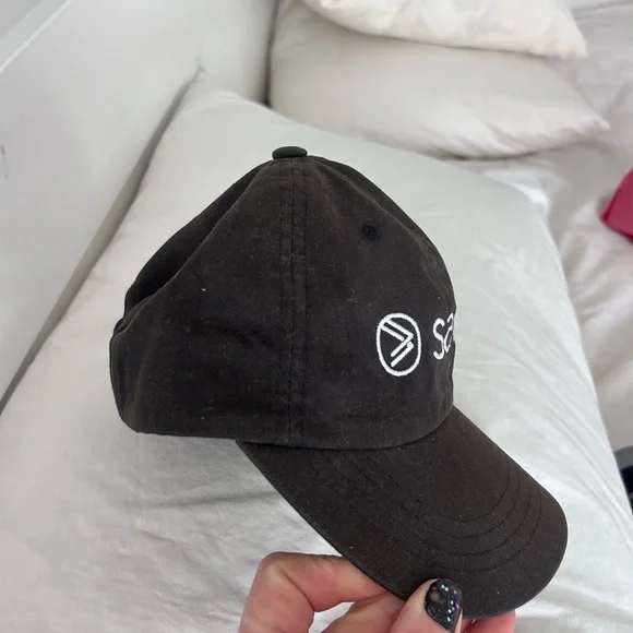 Savvi Black Logo Baseball Cap - Picture 4 of 6